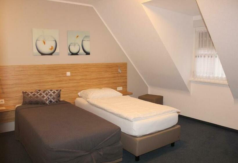 Номер Стандарт, Landhaus Hotel Müller