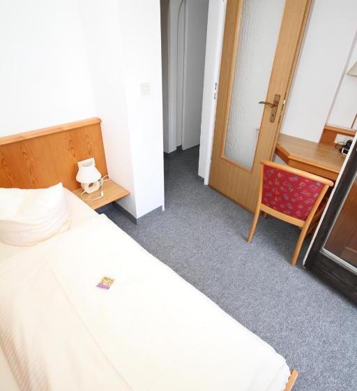 Номер Стандарт, Weidegg   Hotel Garni