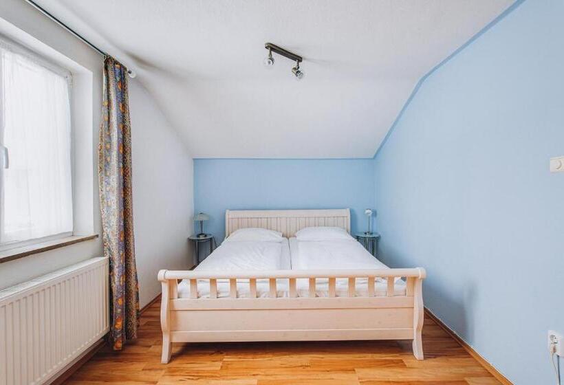 Апартаменты 1 Спальня, Weidegg   Hotel Garni