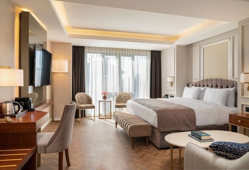 オーシャンビュージュニアスイート, Royan Hotel Hagia Sophia, A Member Of Radisson Individuals