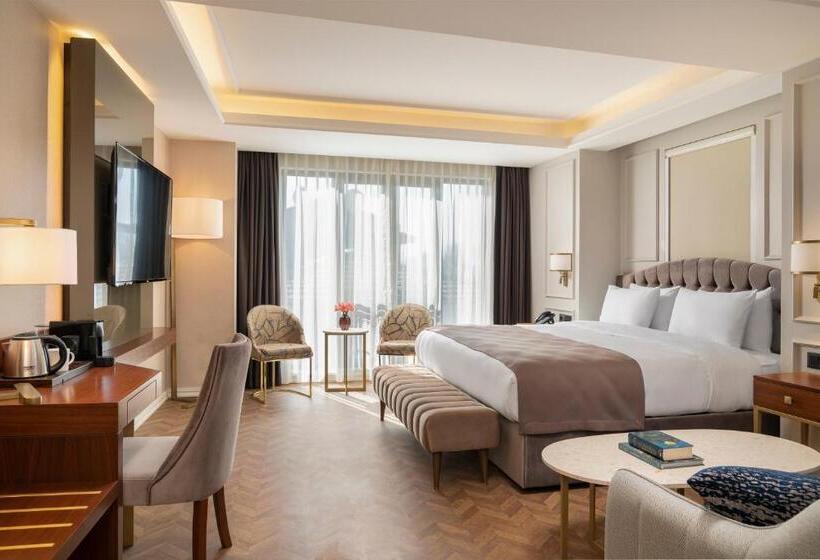 オーシャンビュージュニアスイート, Royan Hotel Hagia Sophia, A Member Of Radisson Individuals