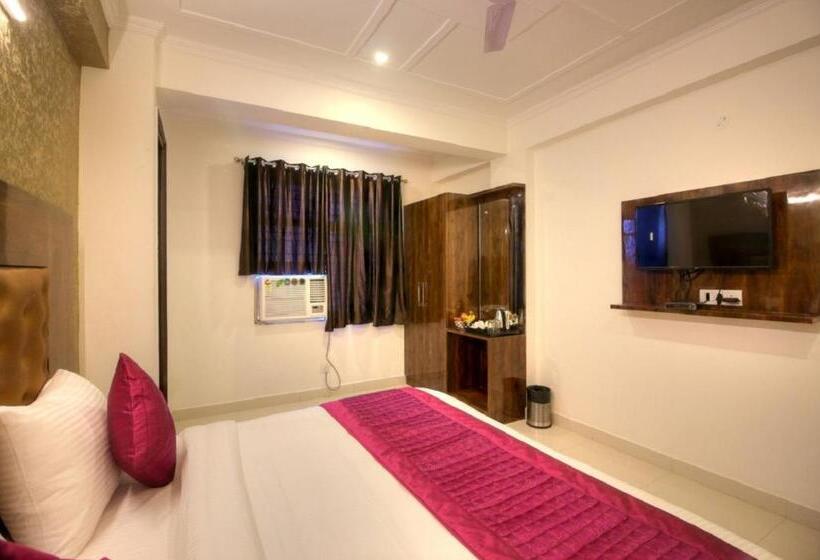 스탠다드 룸, Ark Of Avalon Near Igi Airport New Delhi