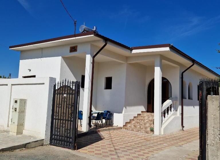 آپارتمان 2 خوابه, Casa Selina