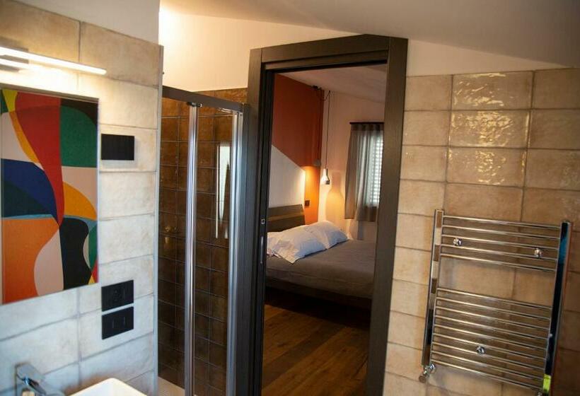 Стандартный Номер Кровать Кинг, Mantra Suite&rooms