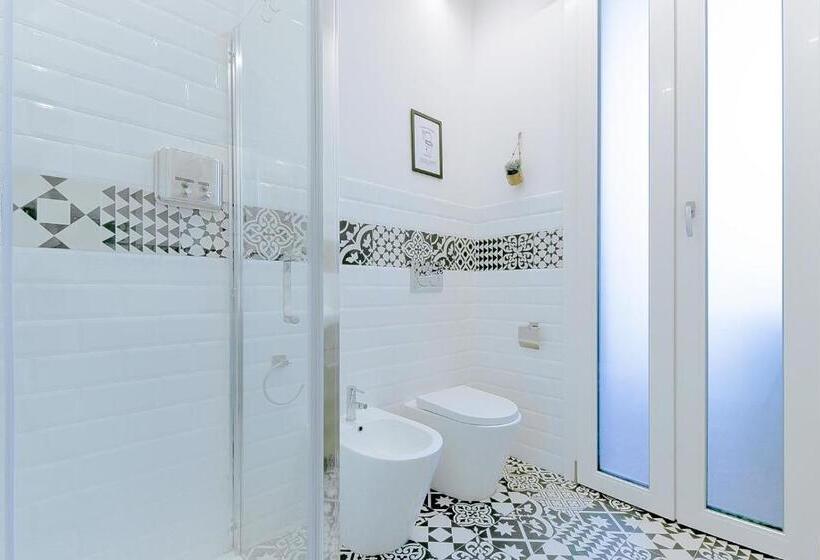 اتاق استاندارد, Alle Porte Del Centro   Guest House   Reggio Emilia   Ingresso Centro Storico   Parcheggio Gratuito