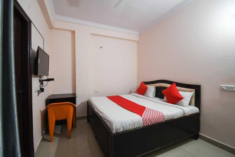 Трехместный Номер Классика, Pop 91393 Krishna Residency Inn