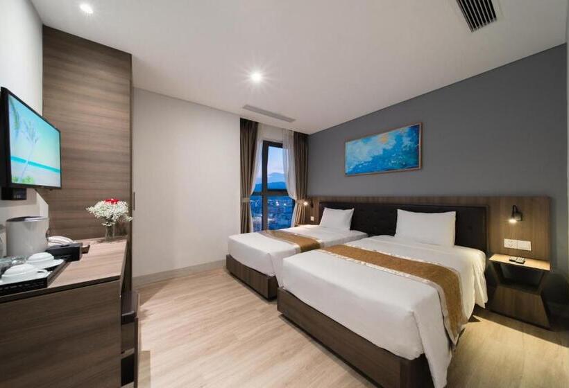 اتاق لوکس با چشم‌انداز شهر, Zenia Boutique Hotel Nha Trang