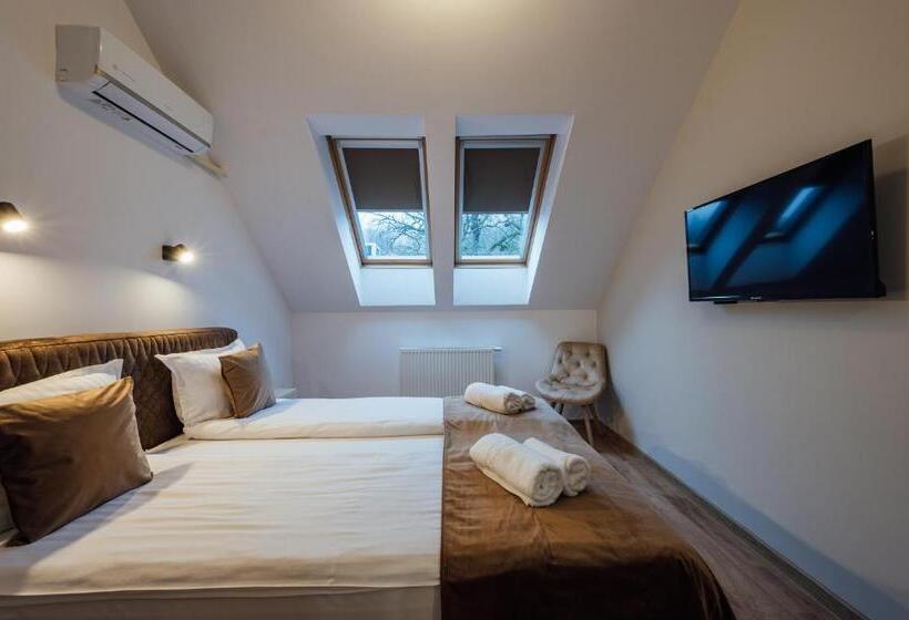 اتاق لوکس, Vila Noblesse