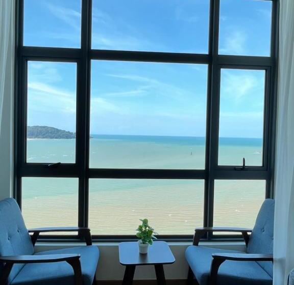 استودیوی استاندارد با چشم‌انداز دریا, Kuantan Imperium Seaview Cityview By Avenzee