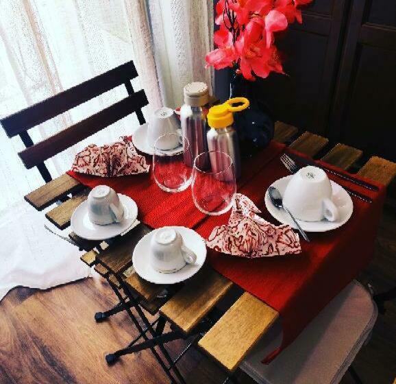 Номер Стандарт с Балконом, Ohana B&b