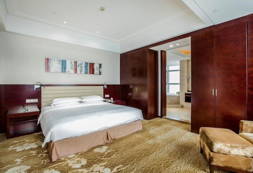 Люкс Повышенной Комфортности, New Century Hotel Qingdao