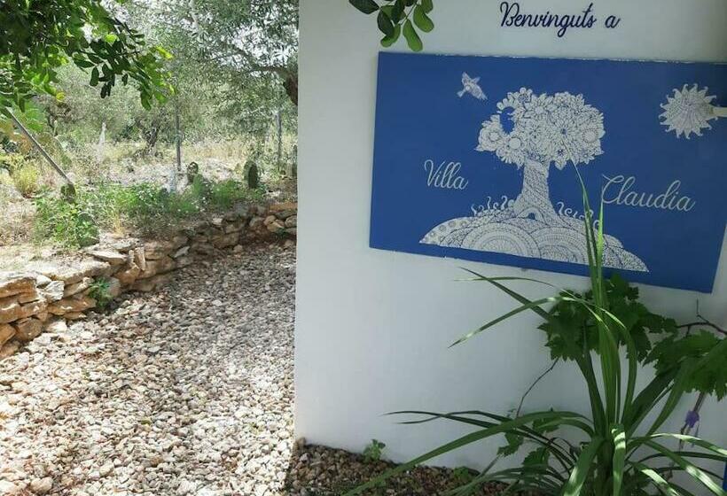 디럭스 스튜디오, Art Villa Claudia