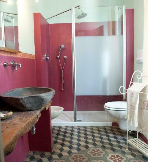 اتاق استاندارد, Agriturismo Azienda Agricola Mombisaggio