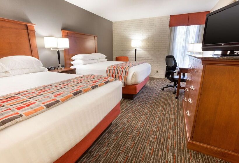 Номер Deluxe, Drury Inn & Suites Joplin