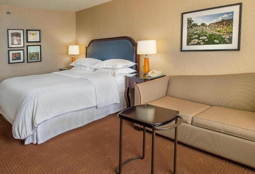 Стандартный Номер Кровать Кинг, Sheraton Westport Plaza