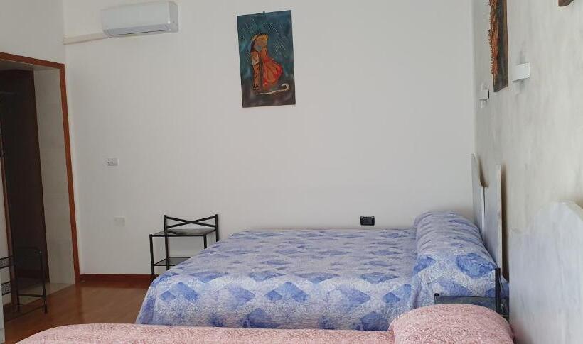 Четырехместный Номер Стандарт, Le Rustiche Foresteria