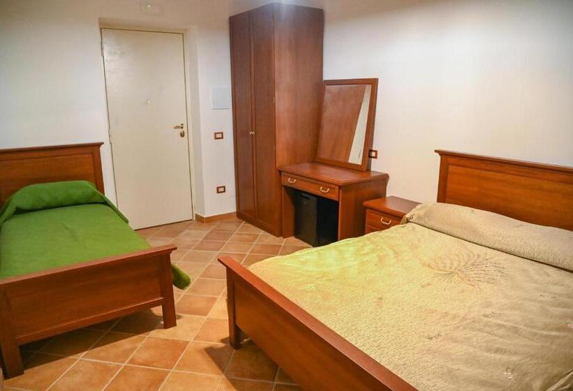 Номер Стандарт Трехместный, Il Casale Del Barone