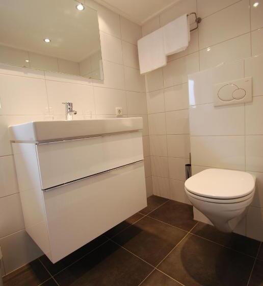 4인용 스탠다드 룸, Boutique Hotel De Rozenhof