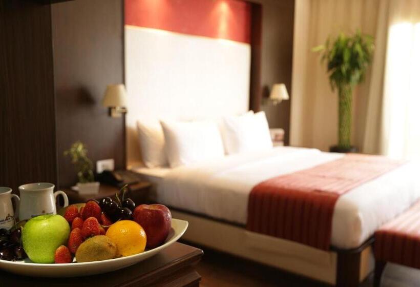اتاق لوکس, Golden Lili Resort & Spa
