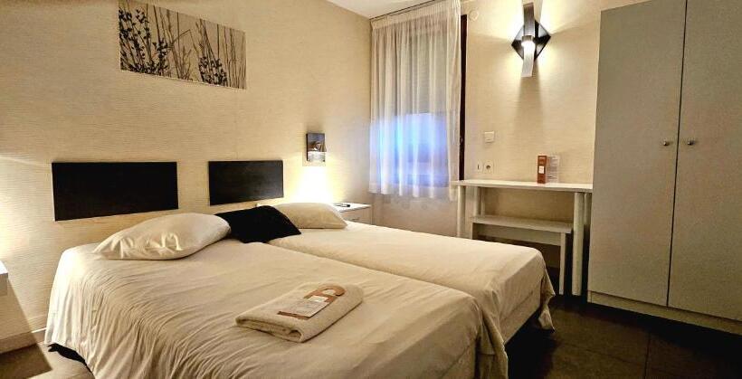 Номер Стандарт, Beddy Bye Hôtel