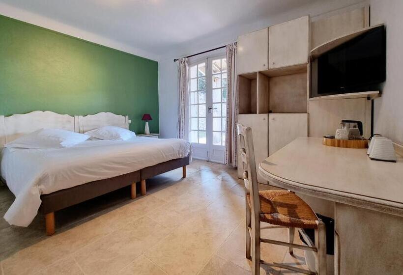 尊贵房, Castillon Des Baux