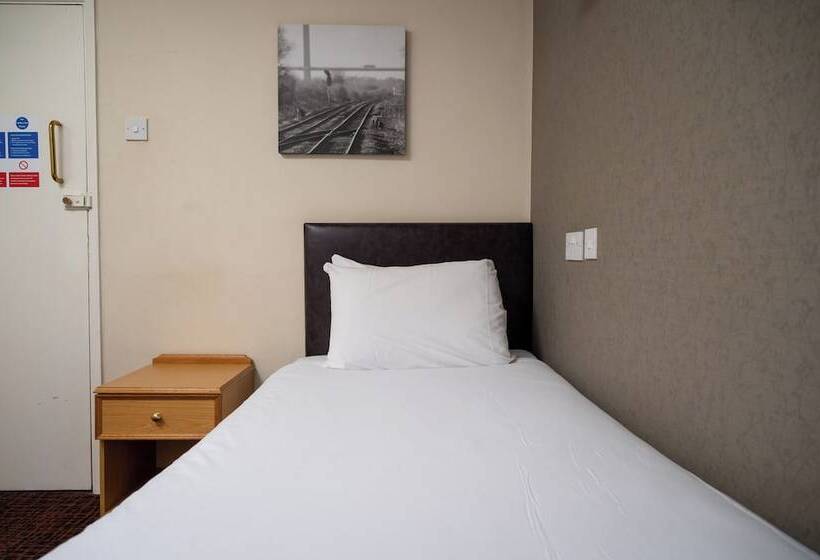 家庭间, Old Grey Mare Inn By Greene King Inns
