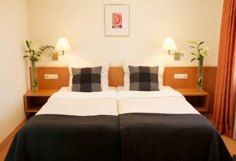 Полулюкс, Parkhotel   Rosarium