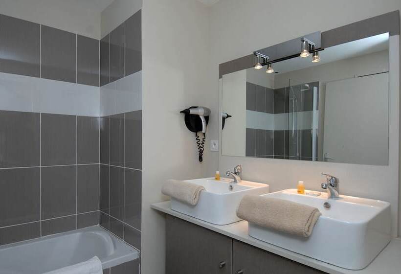 Апартаменты 2 Спальни, Résidence Odalys Du Golfe