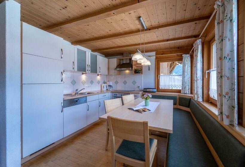Апартаменты Дюплекс 2 Спальни, Ferienbauernhof Berlinger