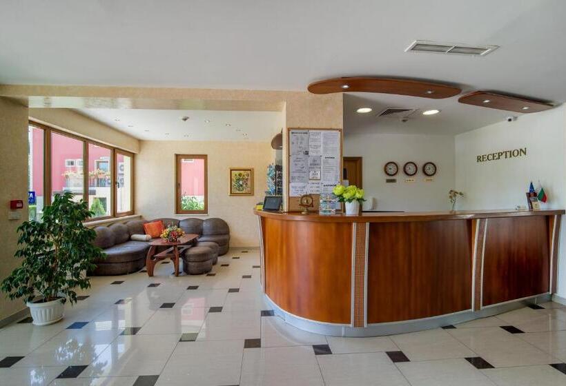 Family Suite, Atlant