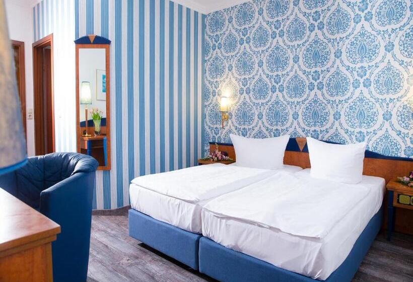 Номер Стандарт, Pension Weinberg Güstrow