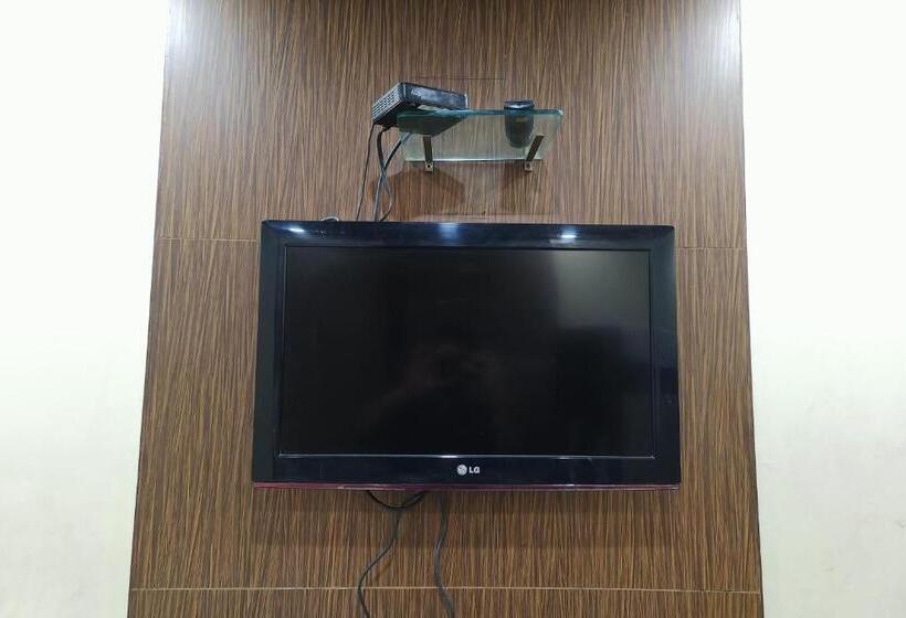 Четырехместный Номер Стандарт, Spot Inn
