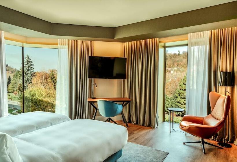 주니어 스위트, Radisson Blu Aurum Hotel, Brasov