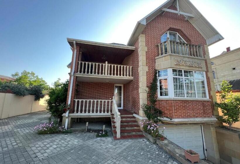 ویلای 1 خوابه با چشم‌انداز دریا, Riva Seaside House