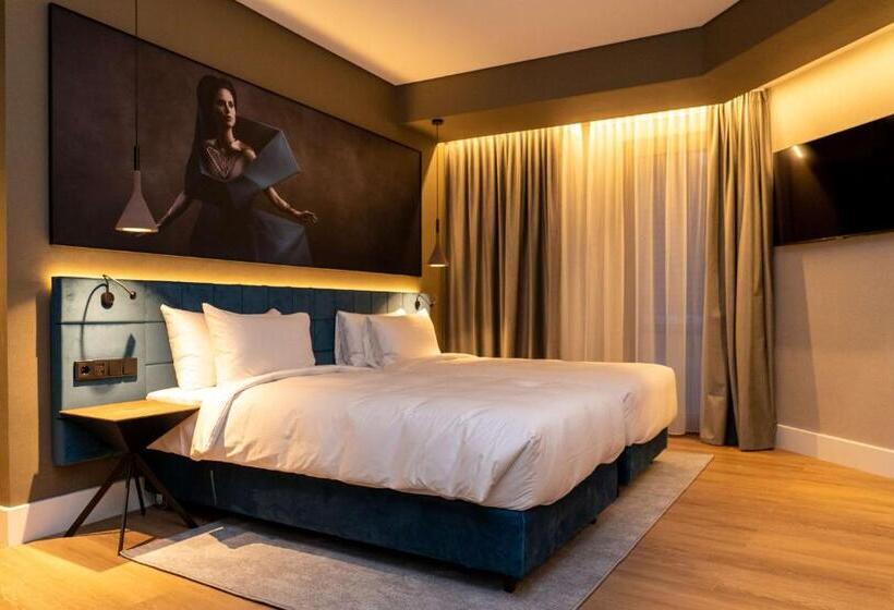 주니어 스위트, Radisson Blu Aurum Hotel, Brasov