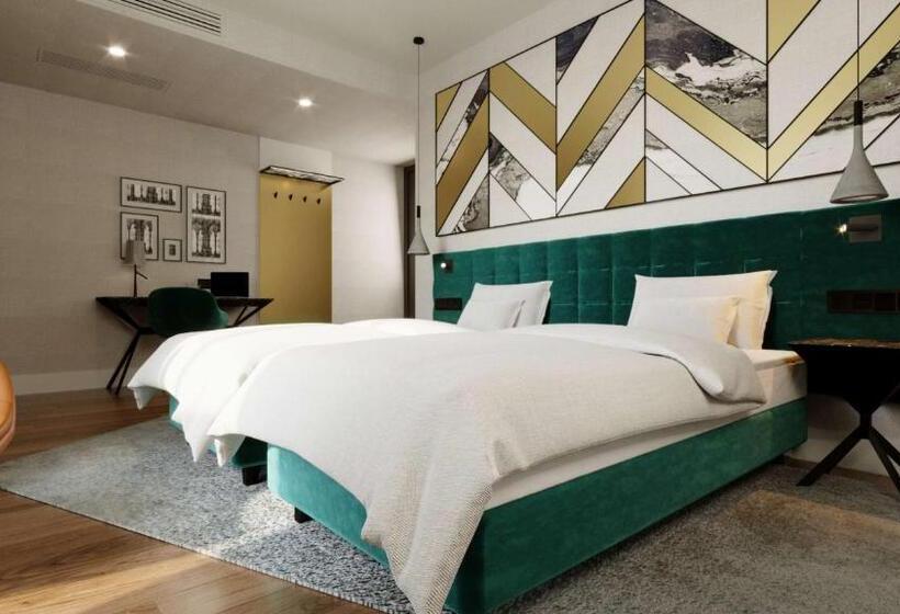 주니어 스위트, Radisson Blu Aurum Hotel, Brasov