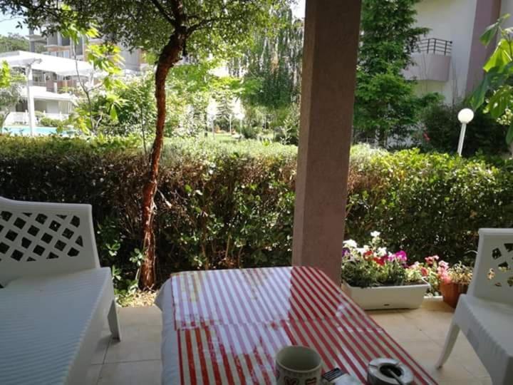 Apartamento 2 Dormitórios, Apartment In Sunny Beach, Complex Sun Village, 80 Qm, 2 Bedrooms & Living Room Near To The Beach, Sw