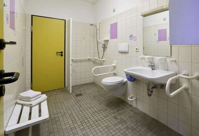 共用房间的床, Hostel Flensburg