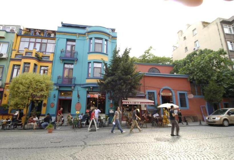 اتاق استاندارد یک نفره, Kybele