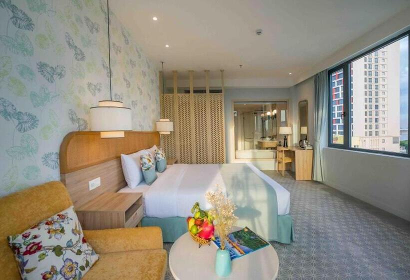 سوییت خانوادگی, Cozy Danang Boutique
