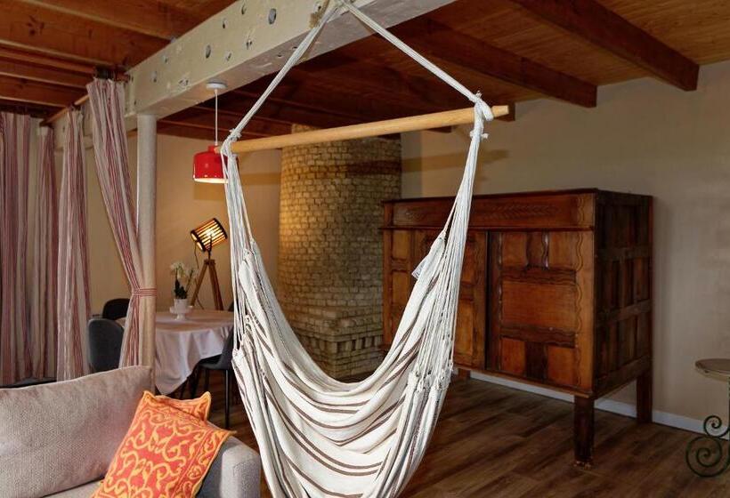 Четырехместный Номер Стандарт, Le Moulin Du Couffon