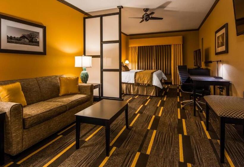 Люкс Кровать Кинг, Best Western Plus Emerald Inn & Suites