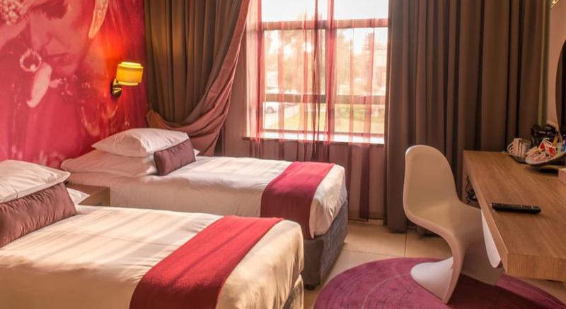 Люкс Кровать Кинг, Best Western Plus Emerald Inn & Suites