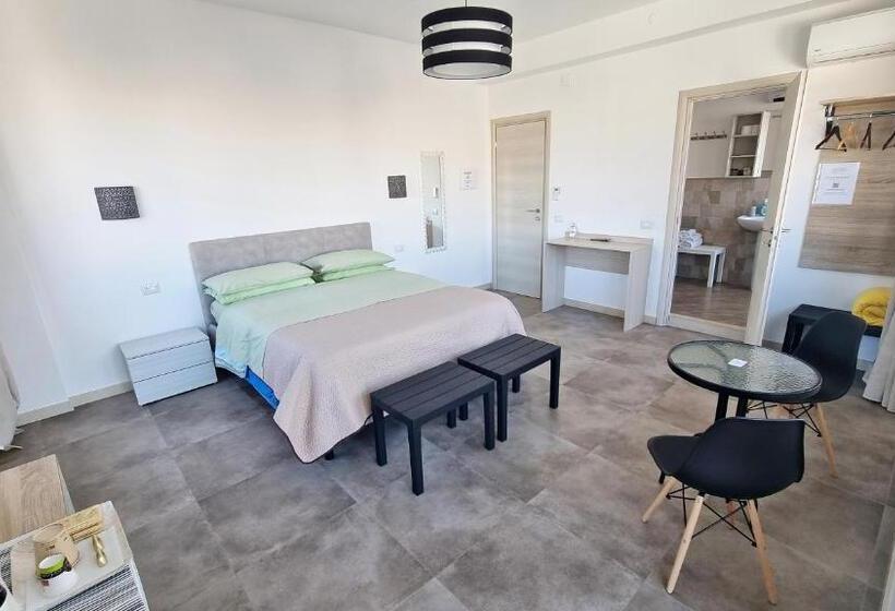 Номер Стандарт, Meridian B&b