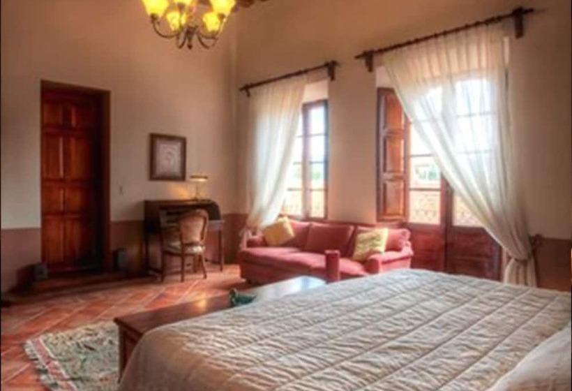 デラックスルーム, Mesón De Santa Elena Hotel Galeria