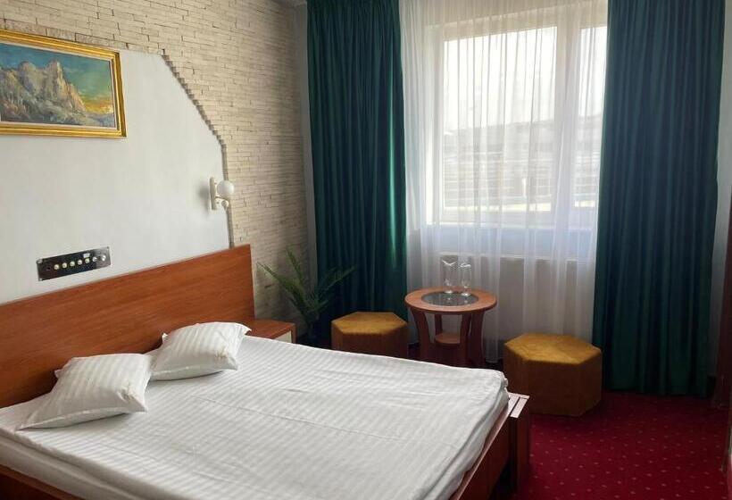 Номер Стандарт, Sungarden Salin