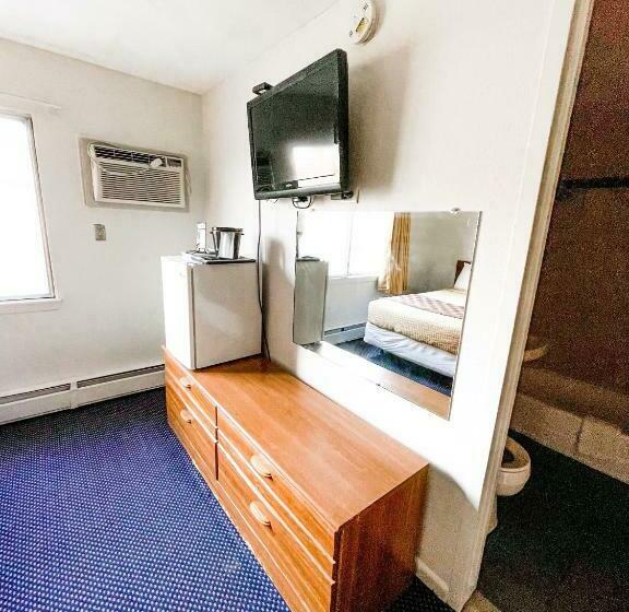 Номер Economy, Utica Rest Inn