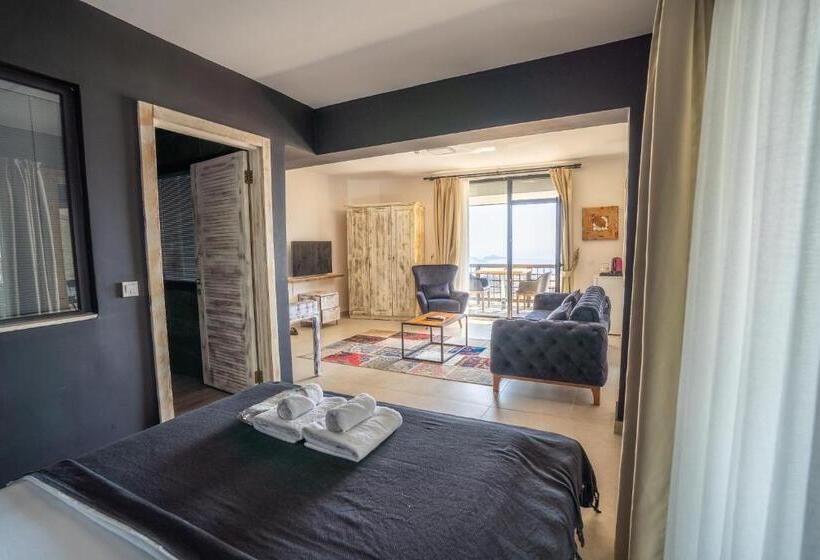 Люкс Superior Вид на Море, Sultan Hotel Kalkan