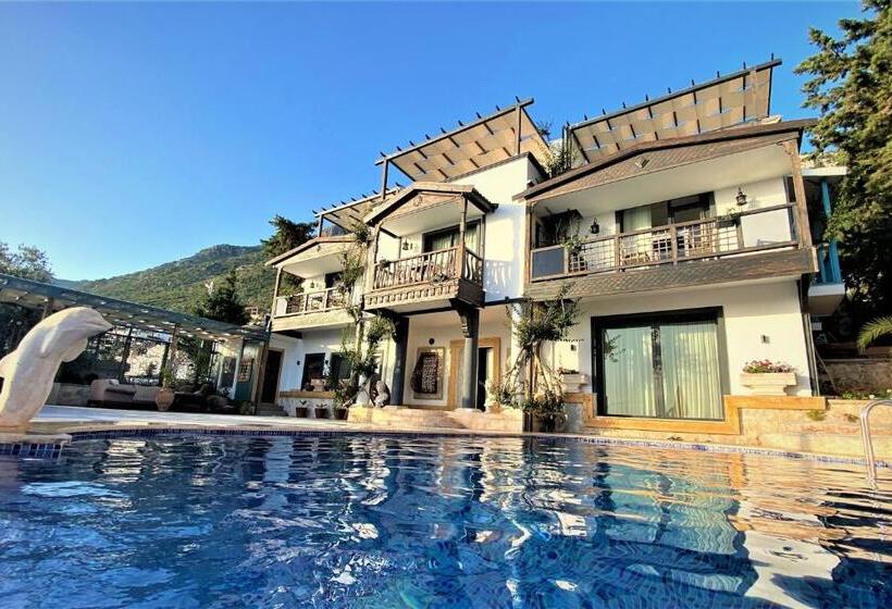 Полулюкс, Sultan Hotel Kalkan