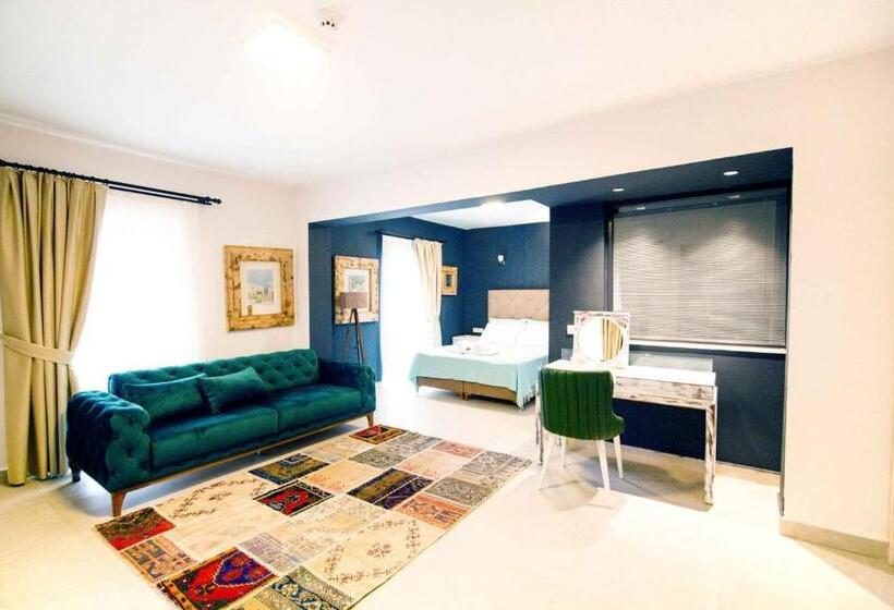Полулюкс, Sultan Hotel Kalkan